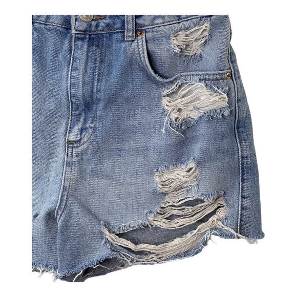 TopShop Moto Mom Light Rinse Distressed Denim Shorts Cut-Off High Waist Sz  10 - Picture 4 of 6